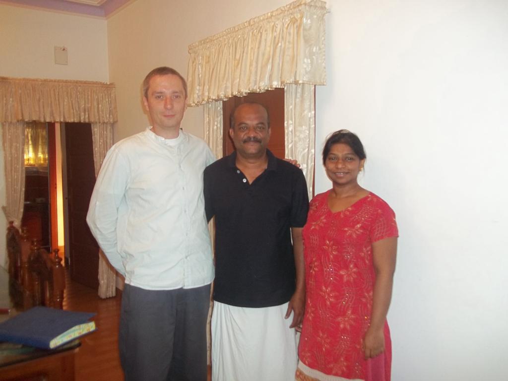 Aroma Home Stay Kochi ภายนอก รูปภาพ