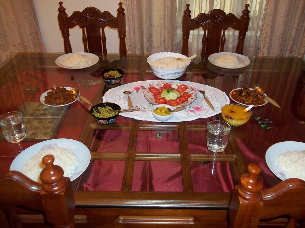 Aroma Home Stay Kochi ภายนอก รูปภาพ