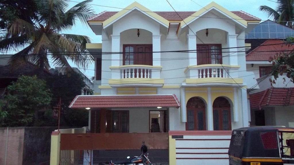 Aroma Home Stay Kochi ภายนอก รูปภาพ
