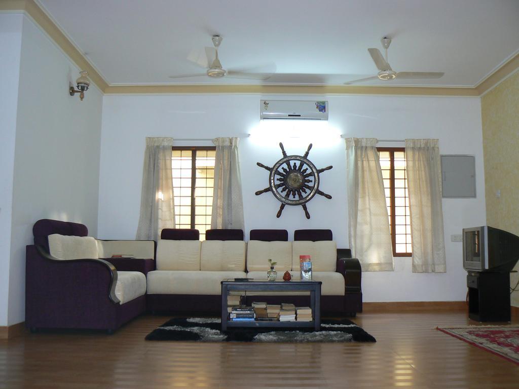 Aroma Home Stay Kochi ภายนอก รูปภาพ