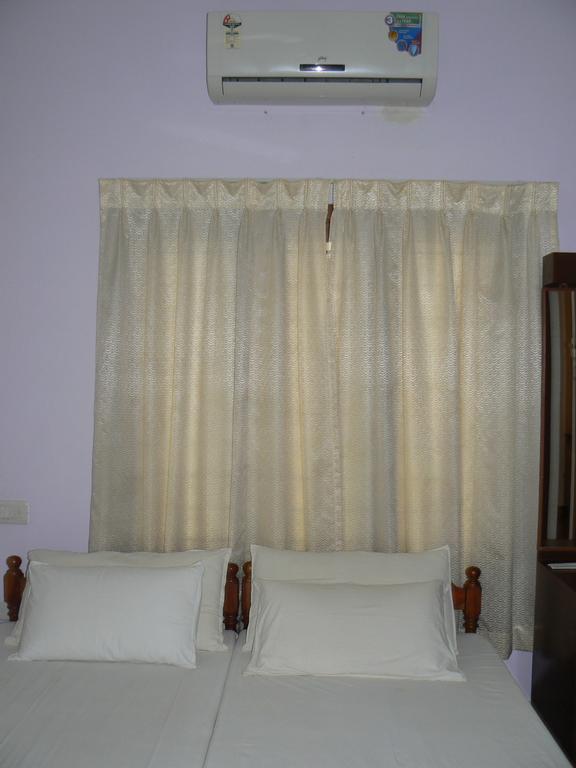 Aroma Home Stay Kochi ภายนอก รูปภาพ
