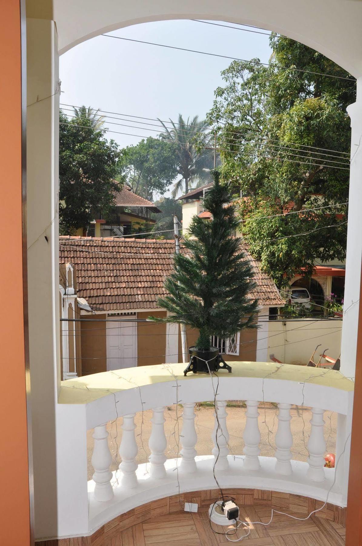 Aroma Home Stay Kochi ภายนอก รูปภาพ
