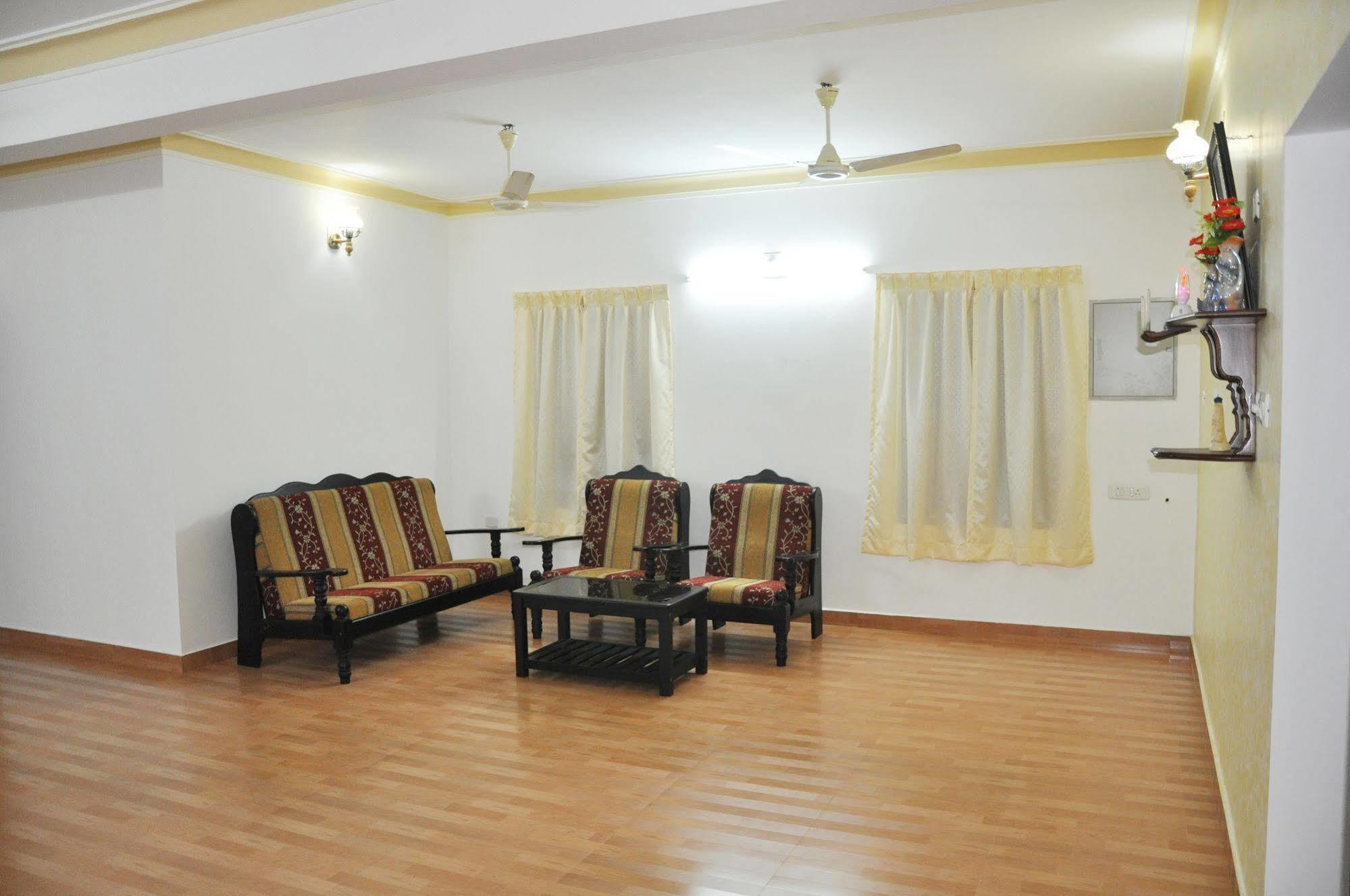 Aroma Home Stay Kochi ภายนอก รูปภาพ